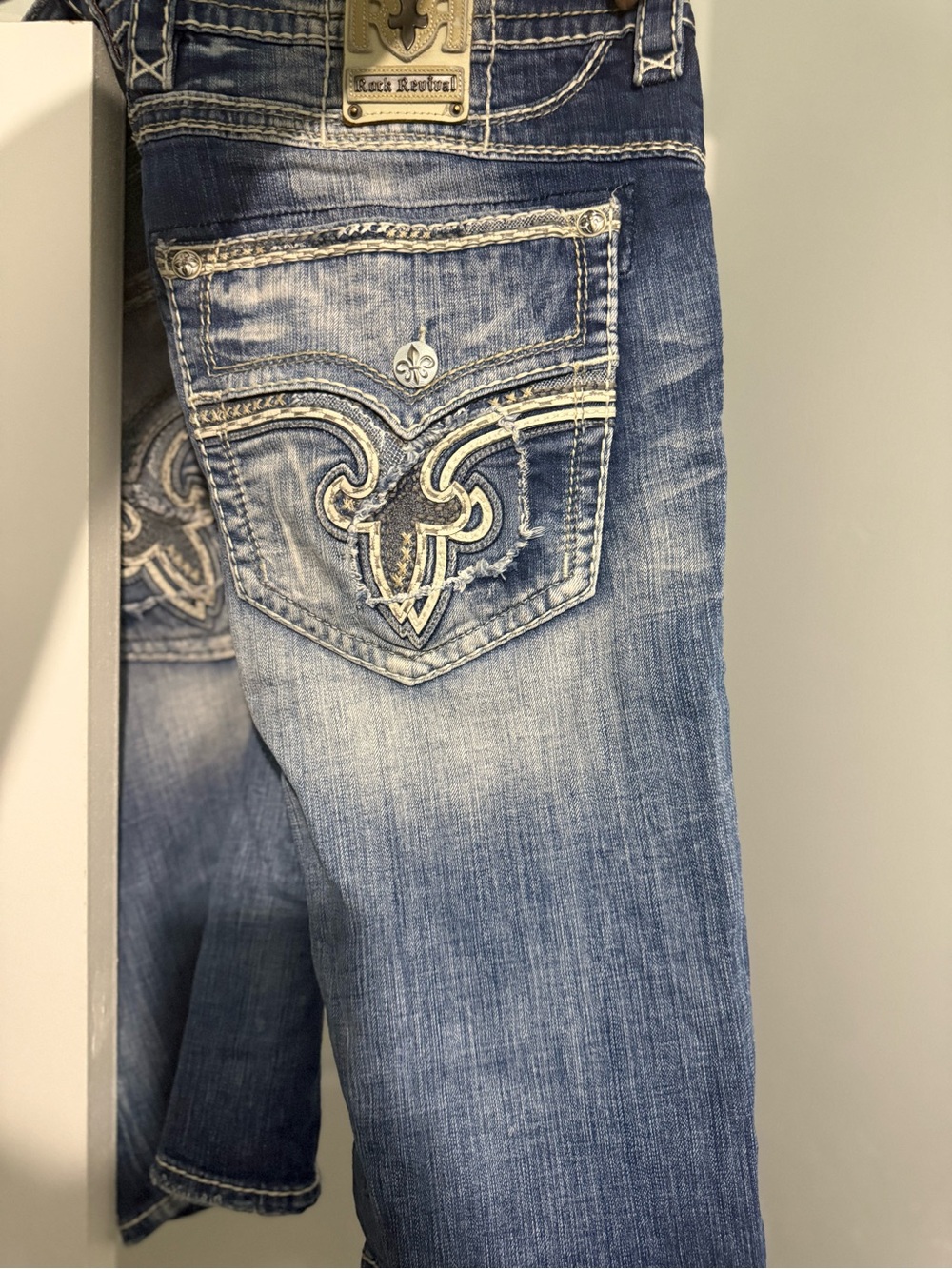 Rock Revival Men's Faded Blue Straight Leg Shorts with Embroidered Back Pocket